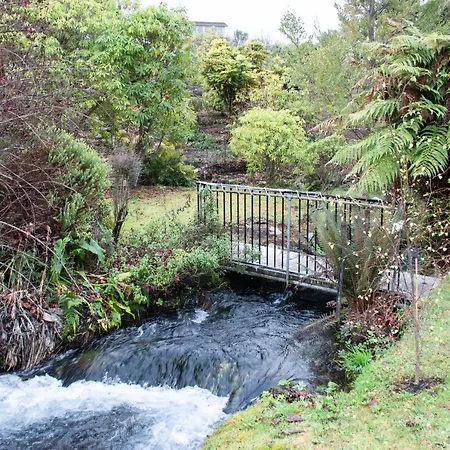 Brookside Central Wanaka Luxury Apartment